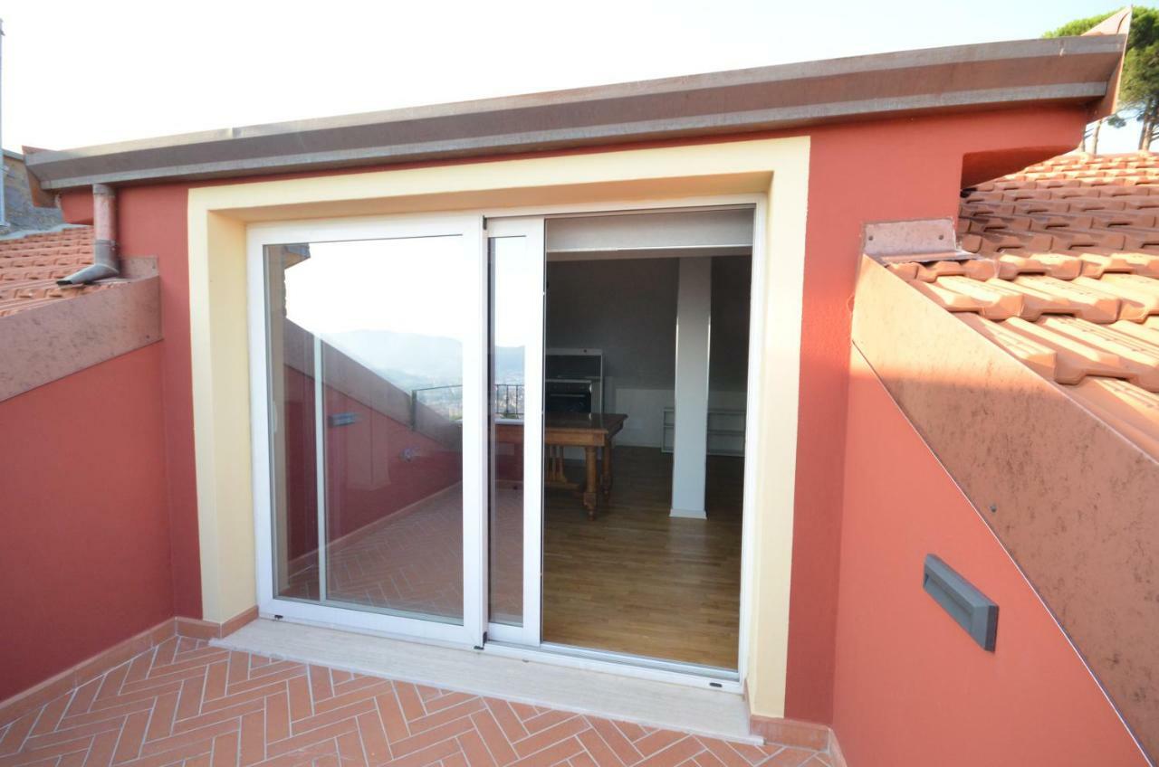 La Casa Con Vista Di Emma Apartment Vezzano Ligure Exterior foto